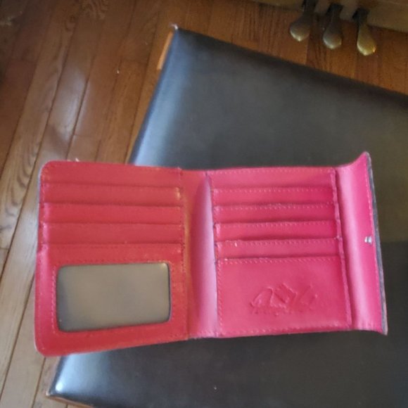 Patricia Nash Reiti Wallet - Picture 5 of 5